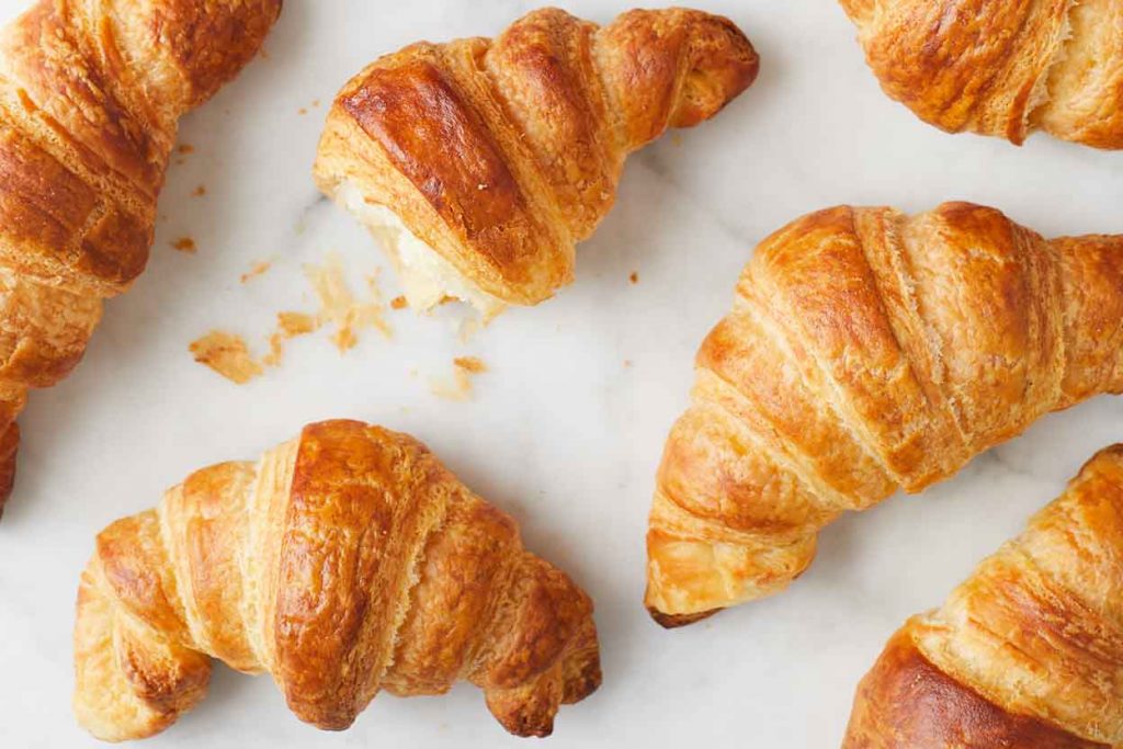 Salon VS Croissants